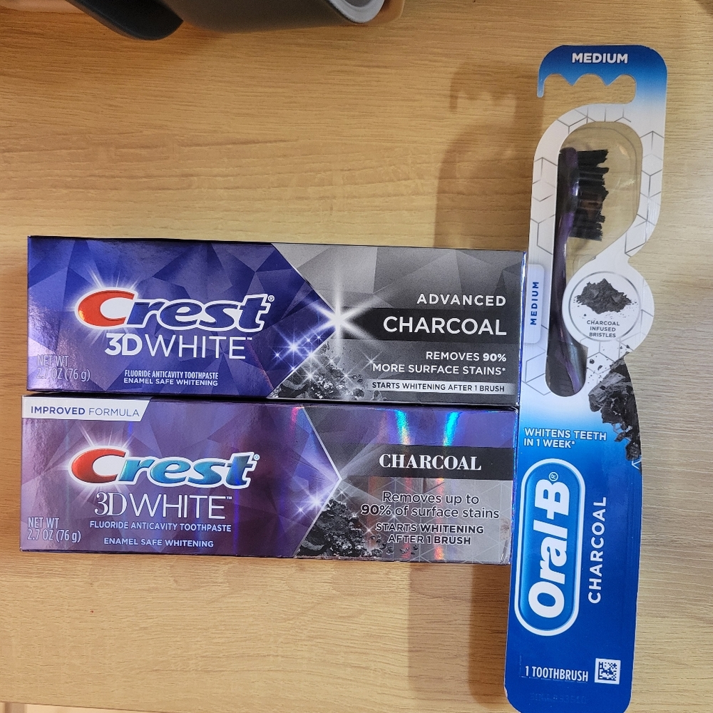 CREST 3D WHITE CHARCOAL TEETH WHITENING TOOTHPASTE, 3.8 OZ 2 PACK ORAL CARE KIT